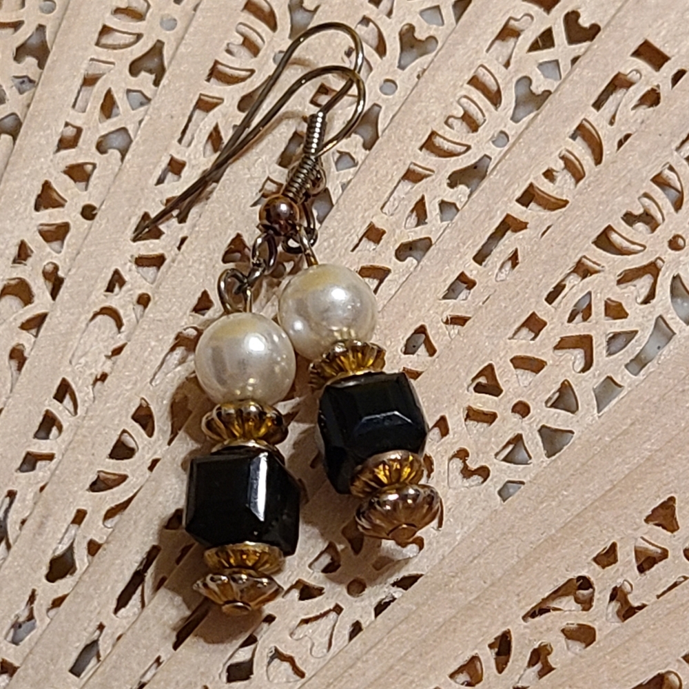 Ladies Vintage Earrings for sale